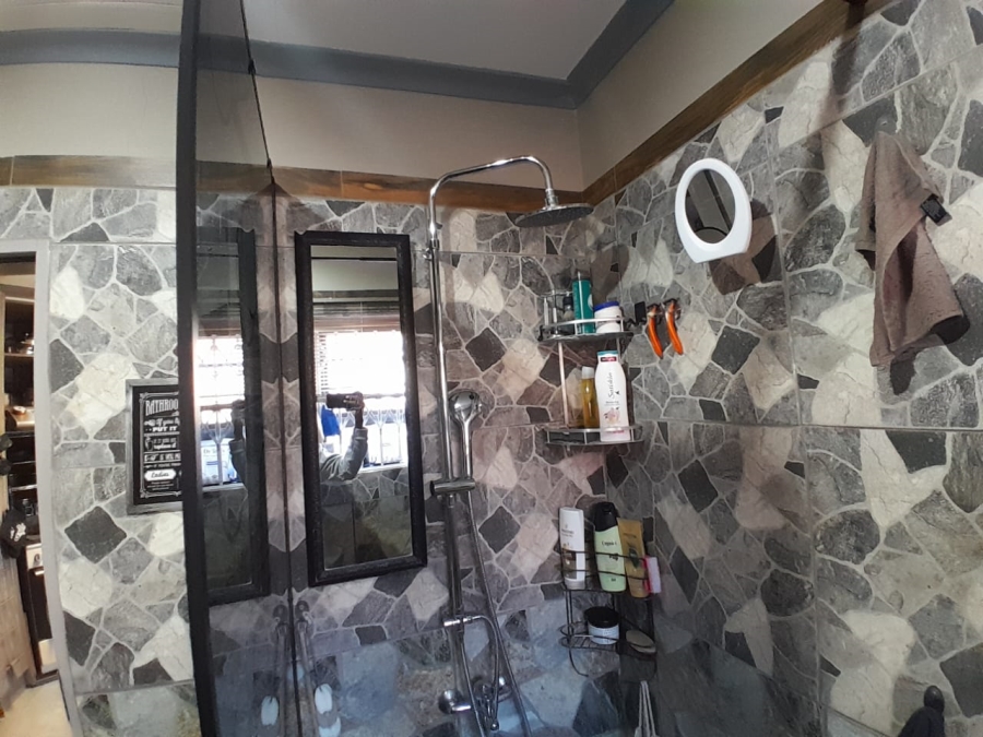 To Let 2 Bedroom Property for Rent in Kathu Northern Cape